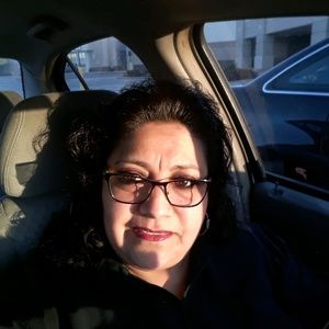 Meet your Posher, Dolores